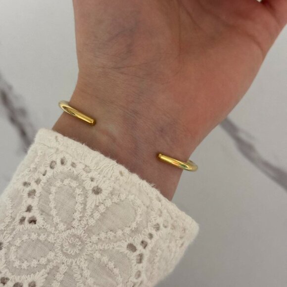 Sku0386 Retro Gold Knot Women Casual Fashion Bracelet Stainless steel + gift bag - Picture 3 of 4